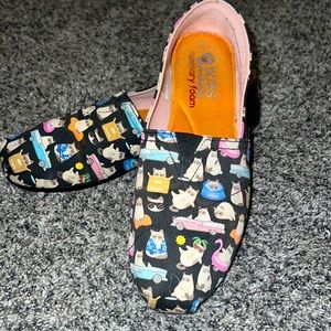 Bob's Grumpy Cat Memory Foam Shoes Womens size 8.5 8 1/2